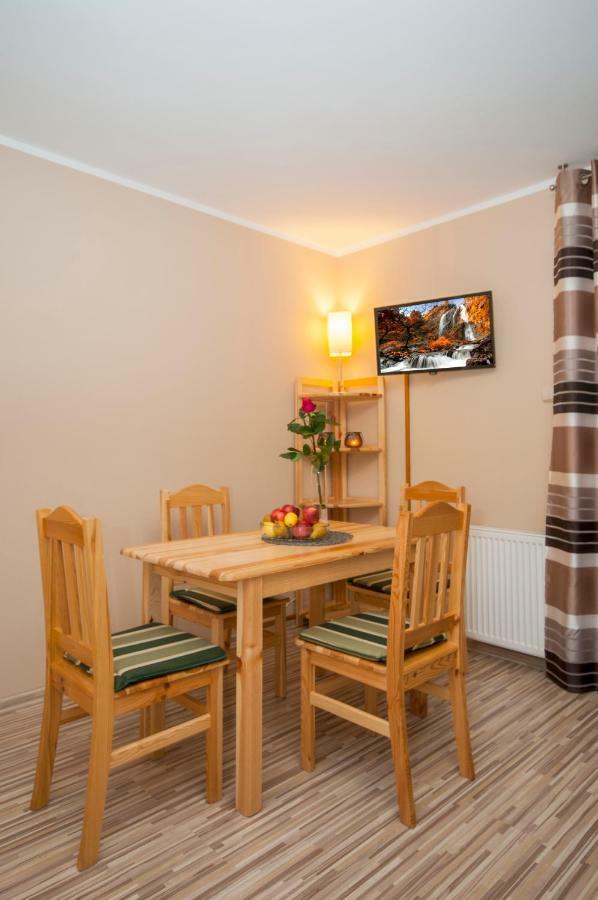 Apartament Regina - Jantar コウォブジェク エクステリア 写真